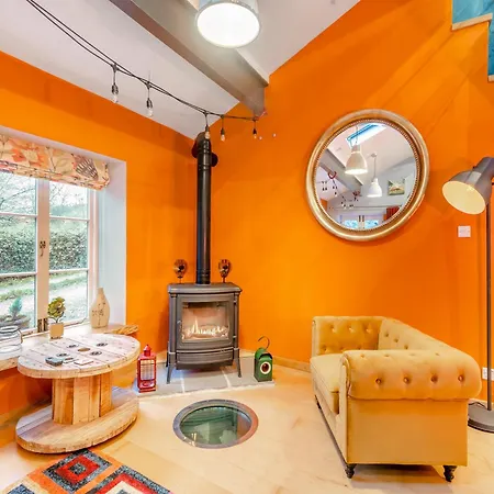 The Engine Dom wakacyjny